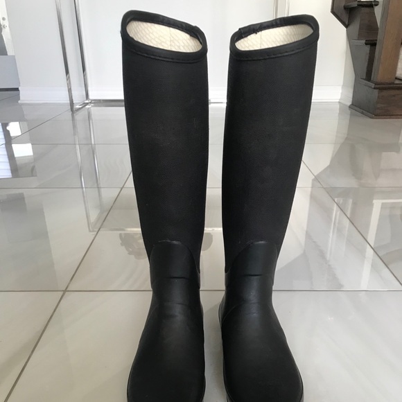 *SOLD* Ladies Hunter rain boots - Picture 3 of 12